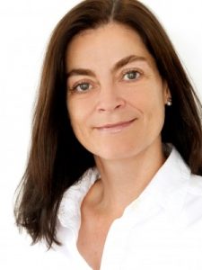 Dr. Kathrin J. Niewiarra